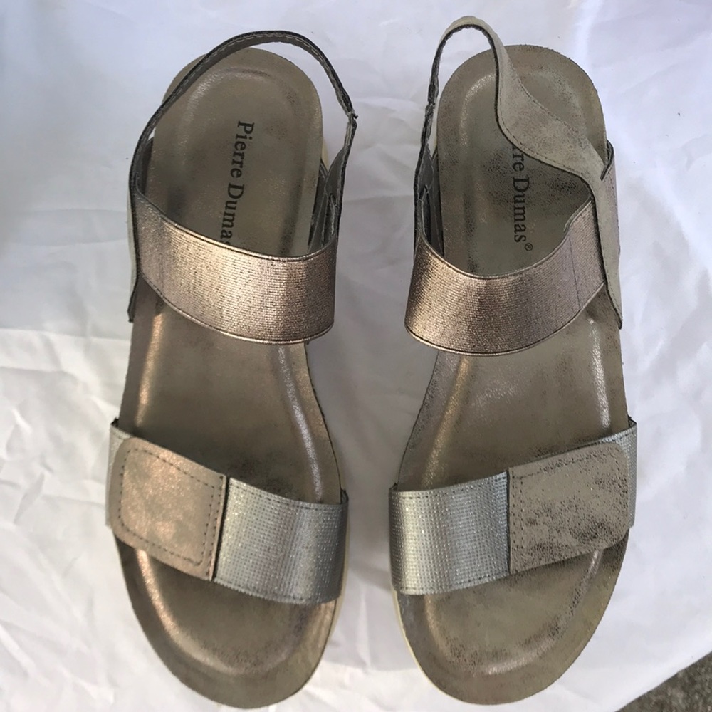 *BRAND NEW* Pierre Dumas size 10